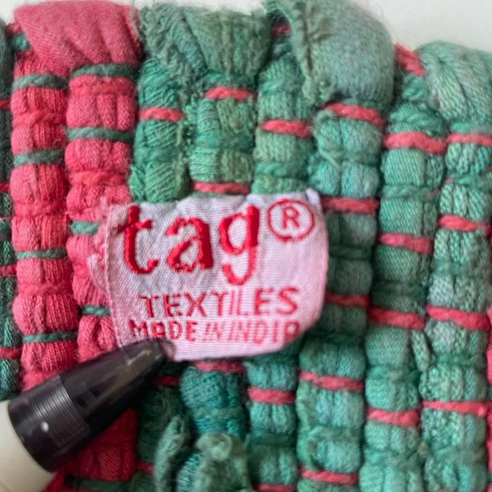 4 Vintage Tag Textiles Festive Red Green Cotton Rag Rug Placemats with Fringe